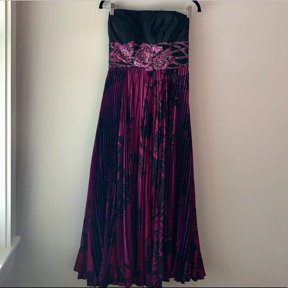 Circa 80’s Vintage Gown